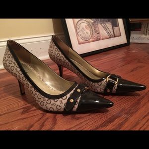 Guess Pointed Toe Heels